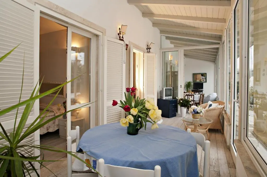 Teresita Wellness Club Apartment Viareggio