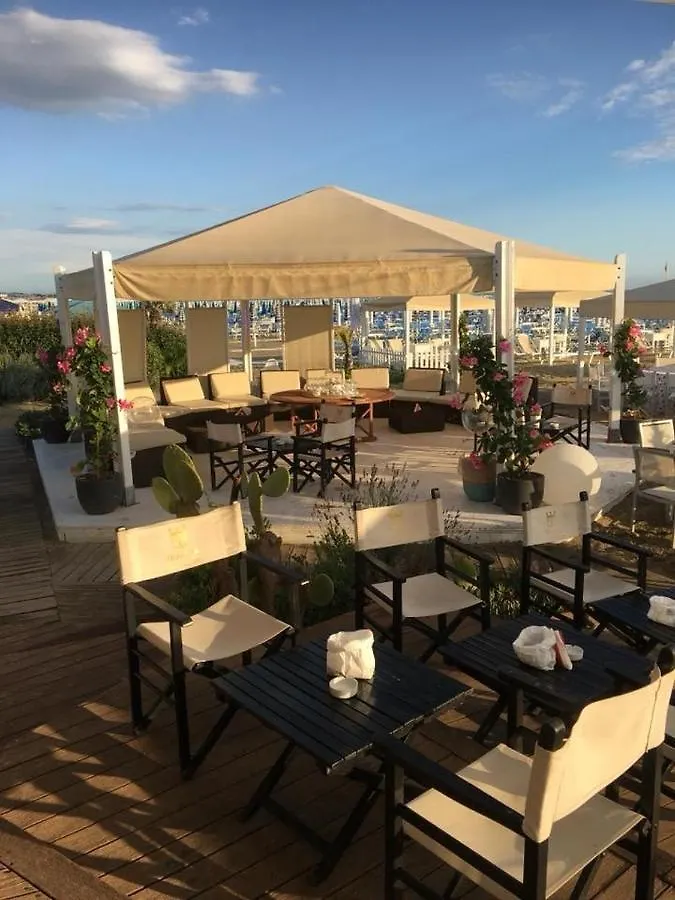 Teresita Wellness Club Apartment Viareggio