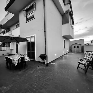 Appartamento Sunflower, Viareggio